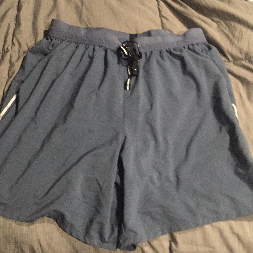 Nike Running Shorts Size L